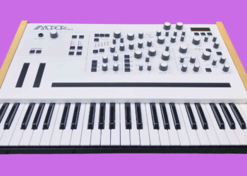 Modor NF-1k Synth With Aftertouch